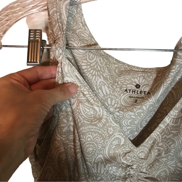 Athleta sundress sleeveless vneck knee length size 2 side zipper tan and cream - Picture 3 of 14